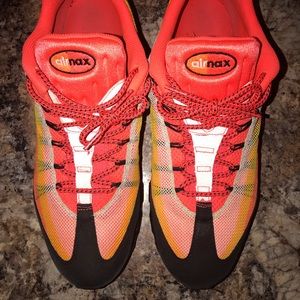 Nike men’s airmax “95” running shoes